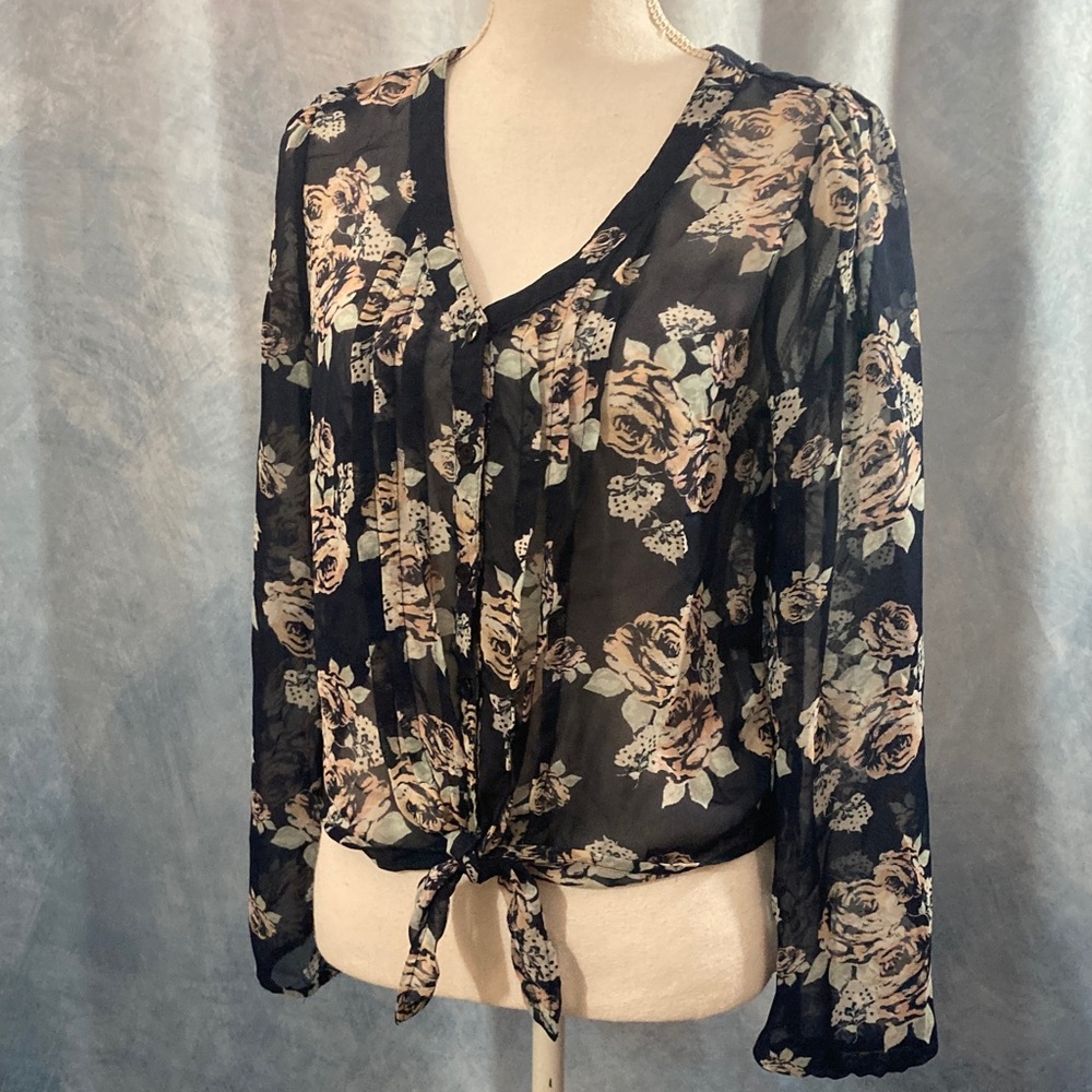 🍀2for$25🍀Navy Floral Long Sleeve Tie-Front Buttondown Sheer Blouse Bohemian
